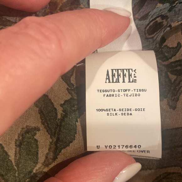 ALBERTA FERRETTI fabulous 100% Silk top with unique design, size 8 - Picture 12 of 16